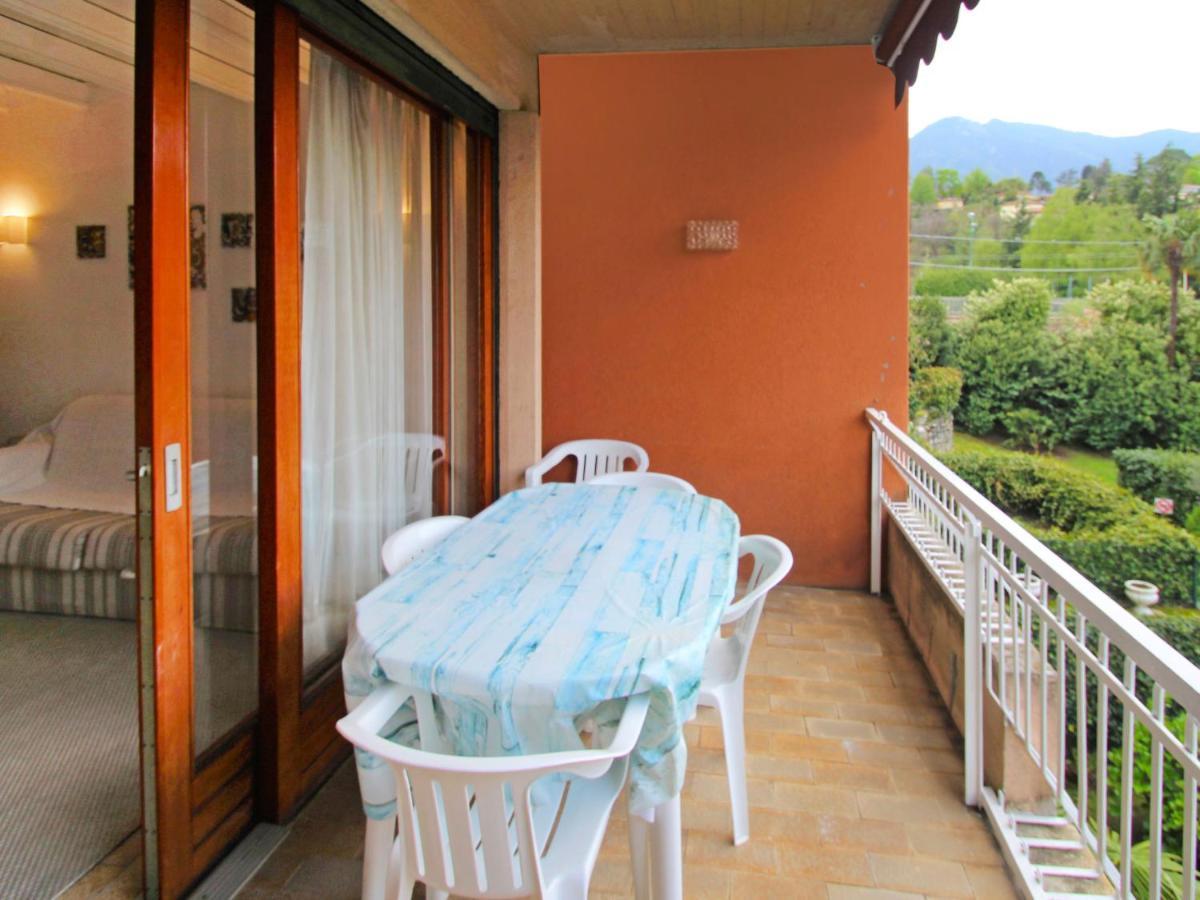 Apartment Hermitage-5 By Interhome Porto Valtravaglia Εξωτερικό φωτογραφία